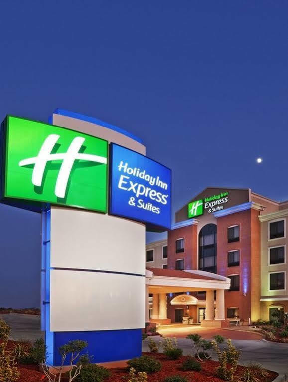Holiday Inn Express & Suites Bonham By Ihg Luaran gambar
