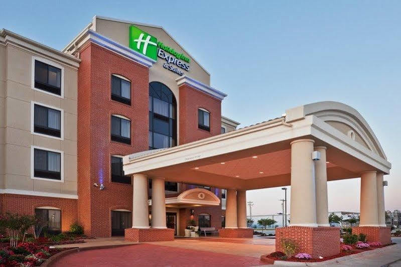 Holiday Inn Express & Suites Bonham By Ihg Luaran gambar
